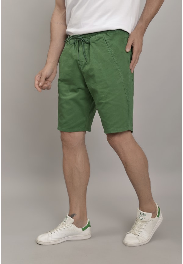 Bermuda de Sarja Slim Jogger com Cordão Verde Masculina-1a175e47-f2a8-441b-ad30-cfb84d224ef8