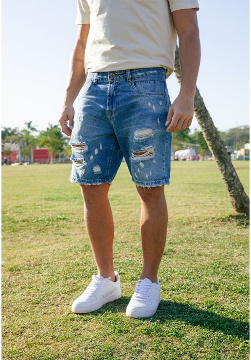 Bermuda Jeans Slim Destroyed com Recortes Dialogo Jeans  Tamanho:46;Idade:Adulto;Gênero:Homem;Cor:Azul - GET FASHION