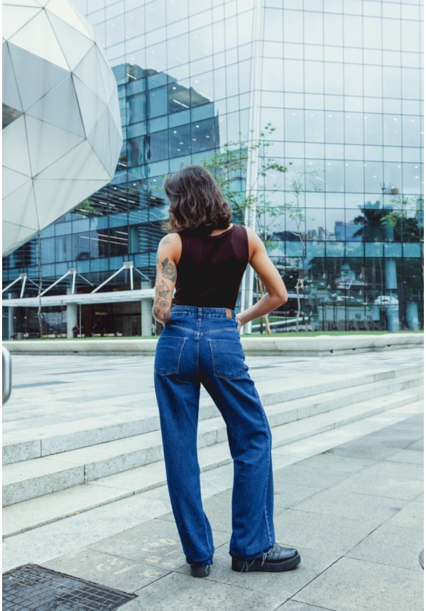 Blusa Regata Canelada Feminina com Ajuste Lateral na Cor Marrom Dialogo Jeans-49339c62-e69e-4112-ba24-828ac81d14b3