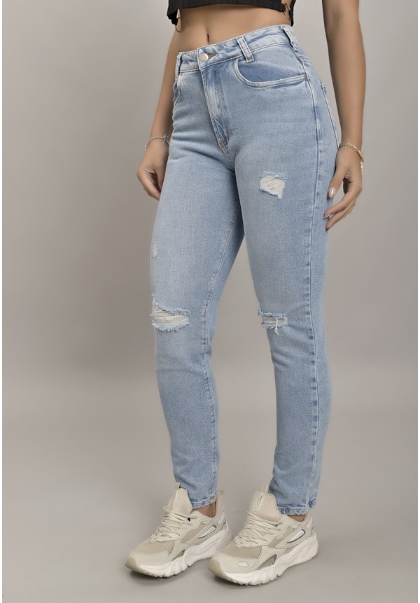 Calça Jeans Confort com rasgos Feminino Dialogo Jeans-158300c4-1ecd-4129-b863-383a38e3ed7f