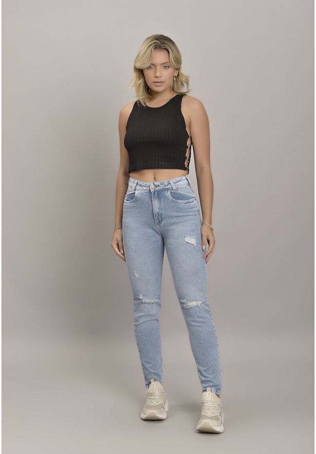 Calça Jeans Confort com rasgos Feminino Dialogo Jeans-67ba3966-b0ac-4ee4-b9a6-b3874167a53e