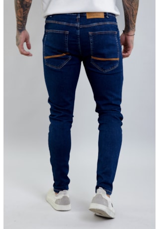 Calça Jeans Masculina Skinny Lavagem Escura com Bordado Dialogo Jeans