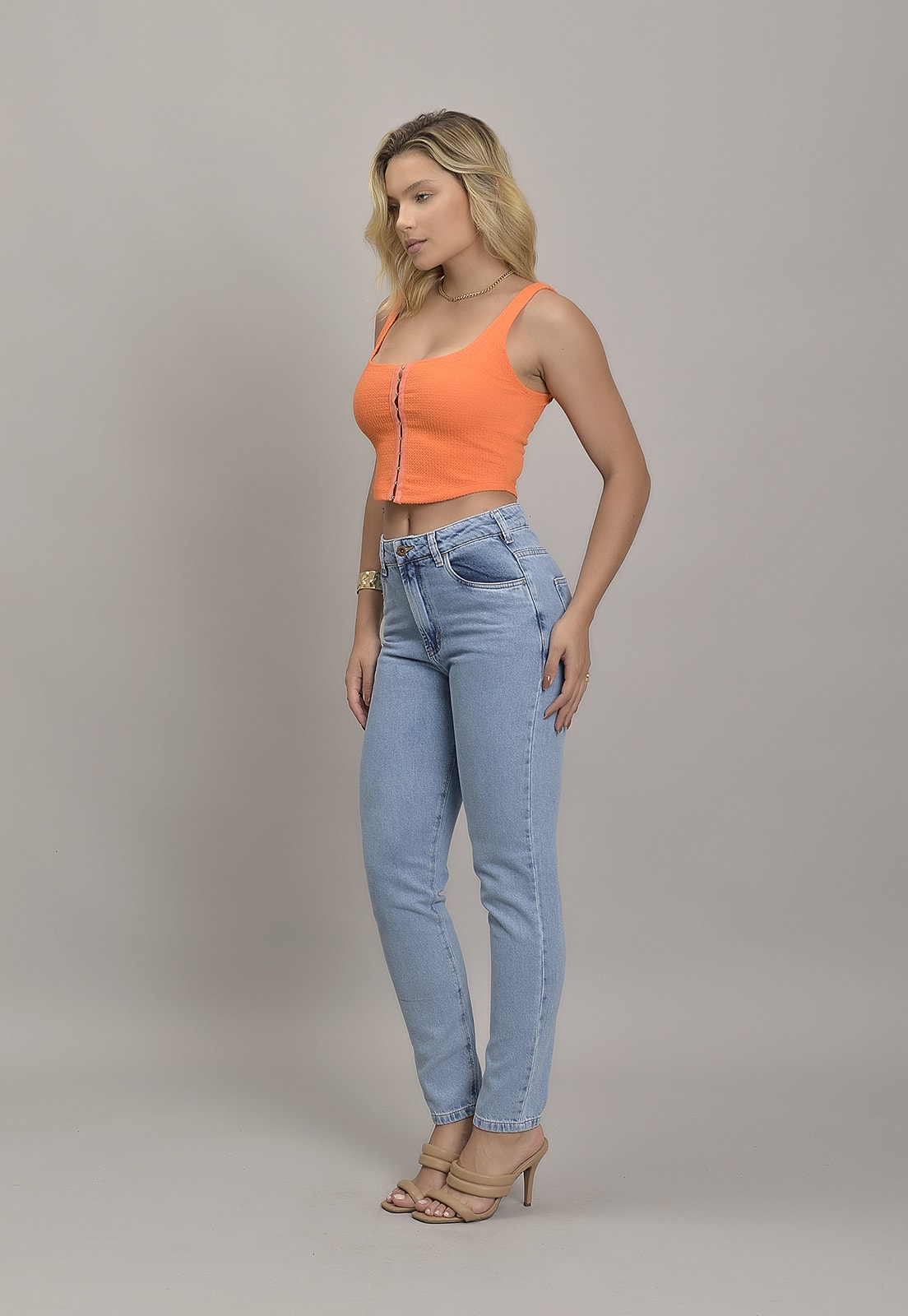 Calças jeans best sale feminina clara