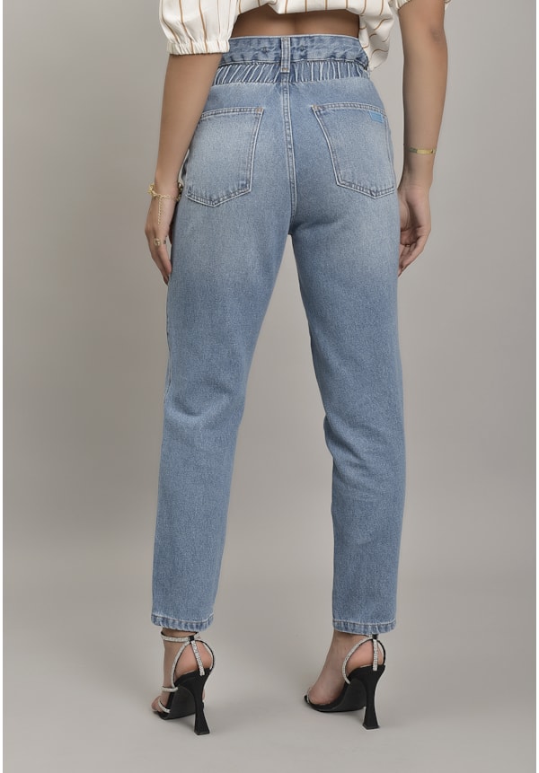 Calça Jeans Mom Feminino com Recorte e Elástico Dialogo Jeans-85842843-4316-412d-8015-2d5b25d91274