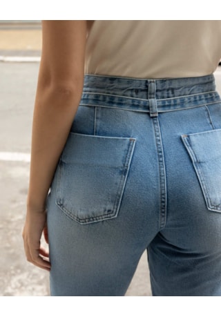 Calça Jeans Perna Reta Barra Fio Com Cinto Feminina Dialogo