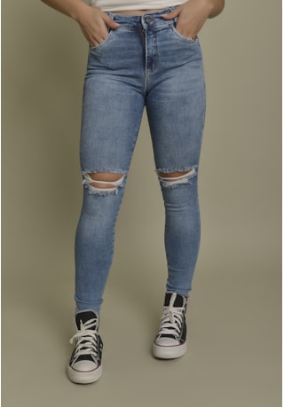 Calça Jeans Skinny com rasgos Feminino Dialogo Jeans