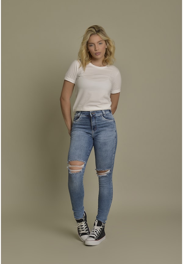 Calça Jeans Skinny com rasgos Feminino Dialogo Jeans-91535a15-96d7-42c5-aaad-8eba081fd676