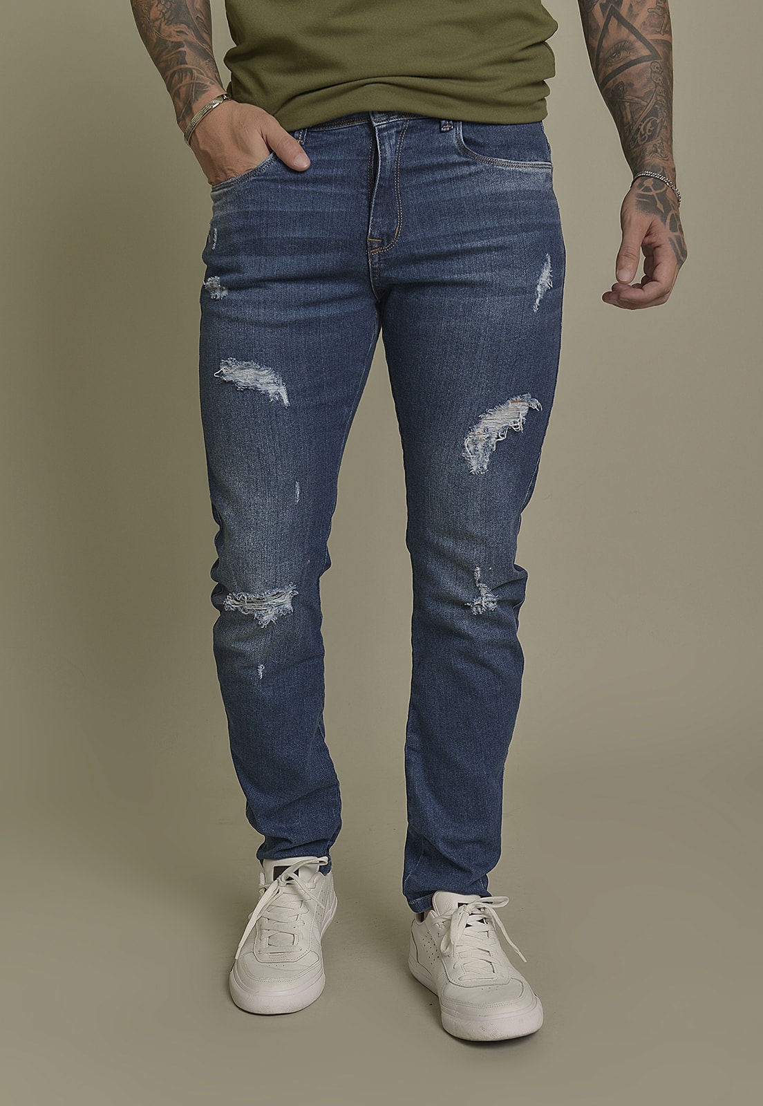 Calça jeans sale masculina com puidos