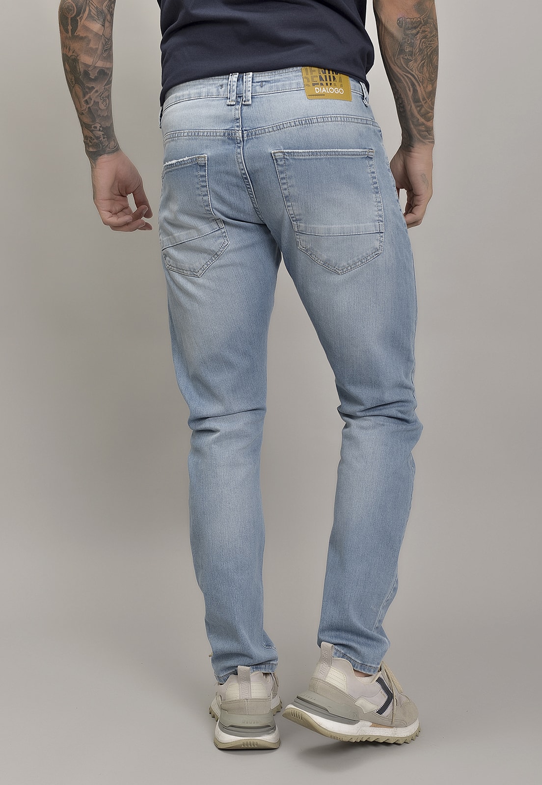 Calça jeans masculina lavagem hot sale clara