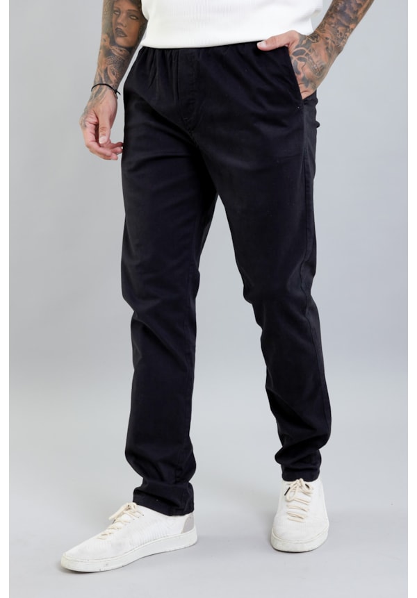 Calça Jogger Masculina de Sarja Slim Fit na Cor Preta com Elástico no Cós-62211148-19db-4514-b8f0-7d411a861a26