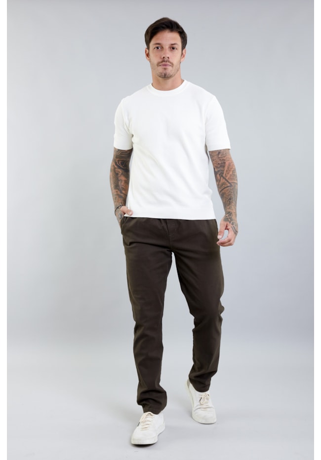 Calça Jogger Masculina de Sarja Slim Fit na Cor Verde com Elástico no Cós-3e77ff6c-5bc5-4147-b7cf-a26a44edce4d