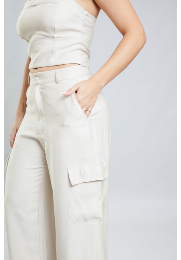 Calça Pantalona Cargo Feminina na Cor Off-White Dialogo Jeans-7f3a705b-2843-4f4b-a0c4-3ad4abca348a