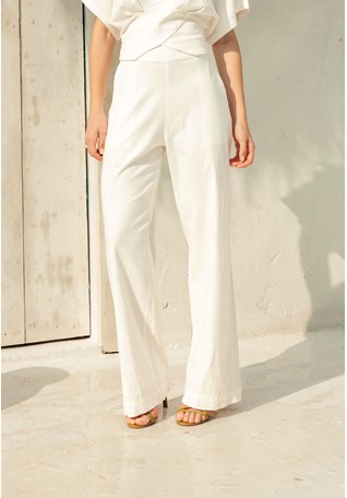 Calça Pantalona em Linho Feminina na Cor Off-White Dialogo Jeans