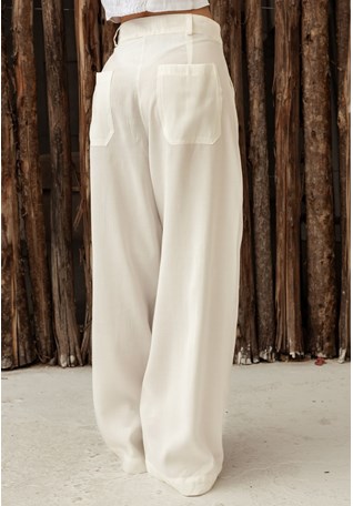 Calça Social Pantalona em Viscose Feminina na Cor Off White Dialogo Jeans