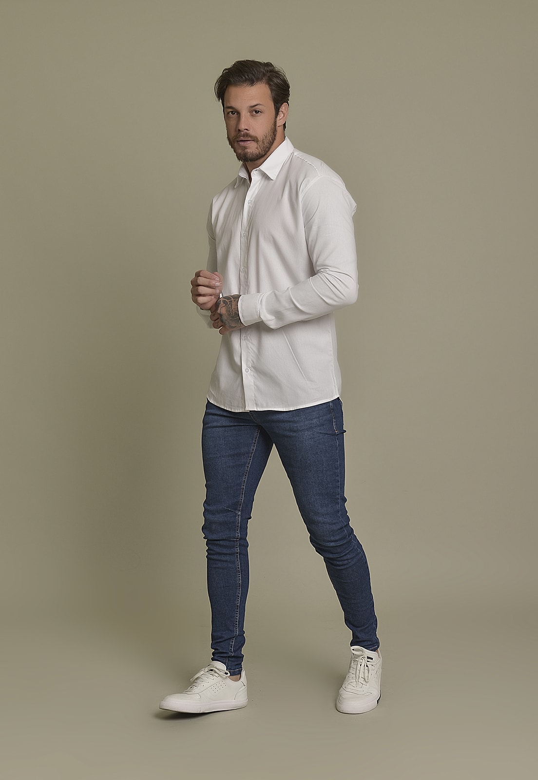 Camisa com calça jeans 2024 masculina