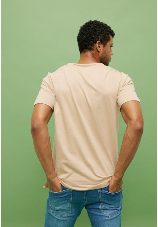 Camiseta Básica Masculina Estampa Slow Living Color Dialogo-43984ece-adeb-40ee-8834-318b2f2c5b7d