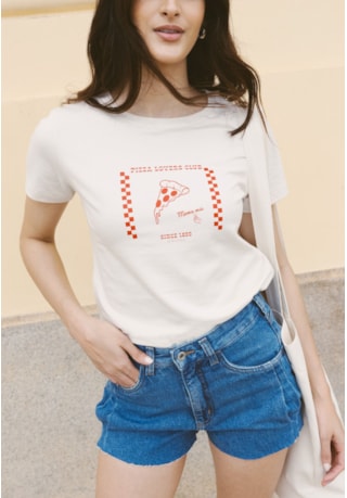 Camiseta Manga Curta Feminina Estampada Pizza Lovers Dialogo