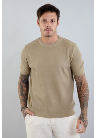 Camiseta Masculina em Tricô Canelado Manga Curta na Cor Bege Dialogo