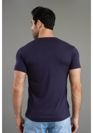 Camiseta Masculina Slim em Algodão Pima na Cor Marinho Dialogo