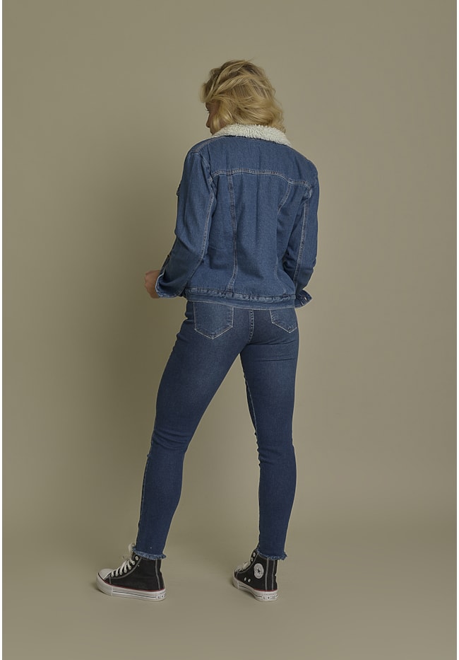 Jaqueta Jeans Feminina Tradicional Forrada Dialogo Jeans-a0dc5ca3-9517-47e3-ae58-1f3801f5758d